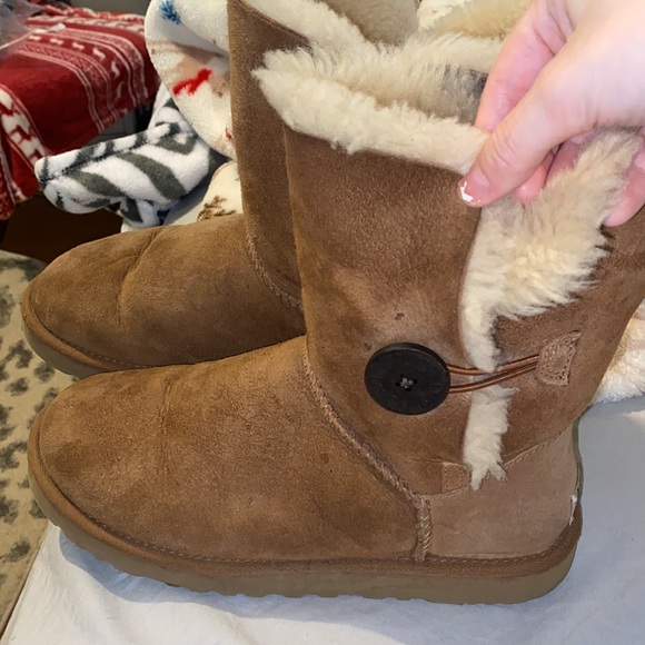 Bailey button ugg boots - Picture 1 of 8
